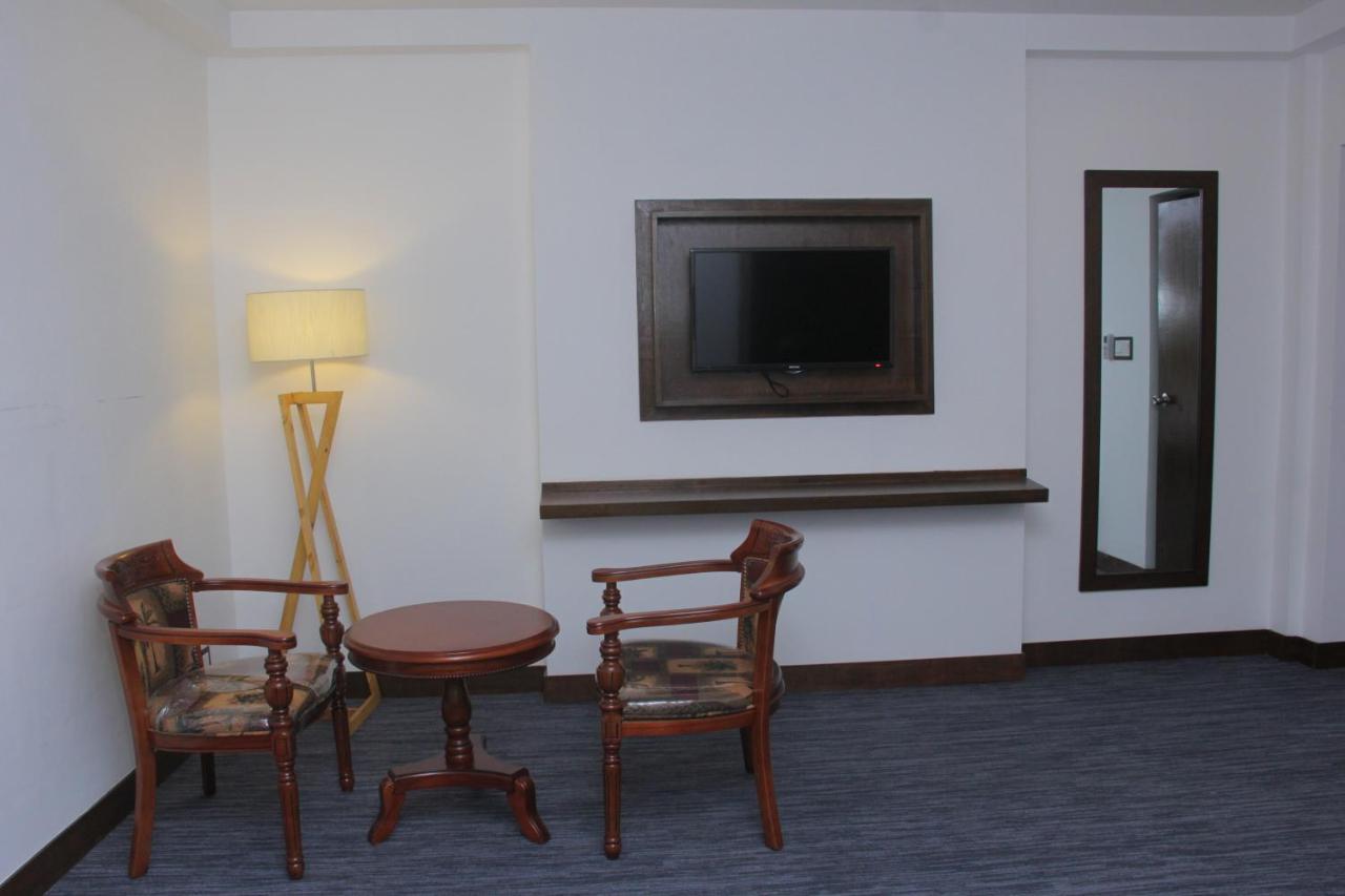 דאהקה Hotel Zakaria International מראה חיצוני תמונה