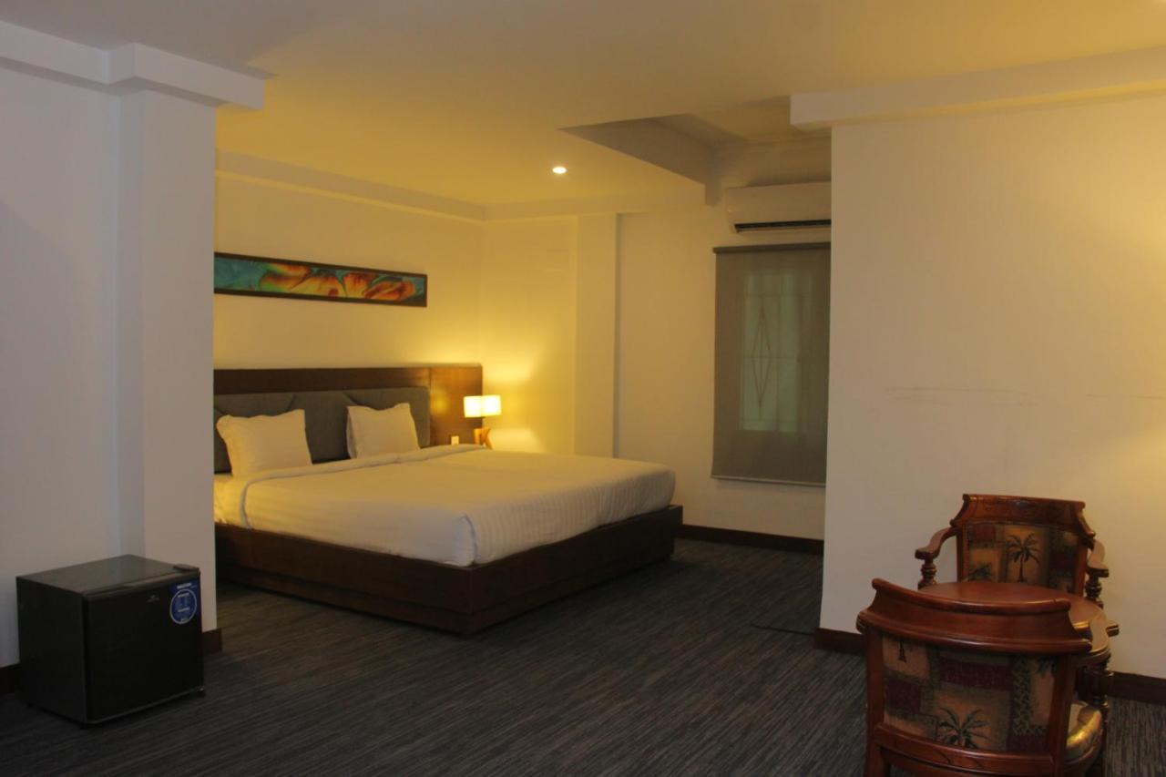 דאהקה Hotel Zakaria International מראה חיצוני תמונה